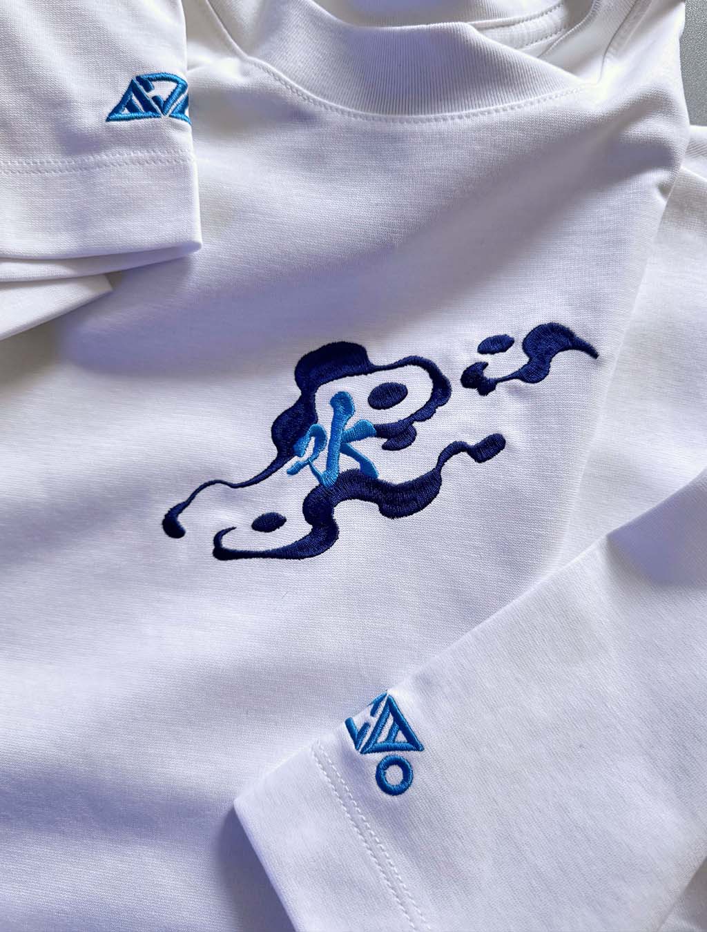 Giyu T-shirt (⚡️White⚡️) *CHIILL TOUCH*